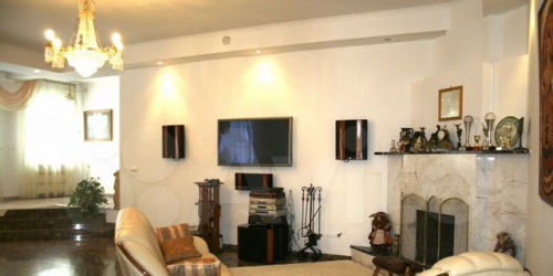 Коттедж/дом Череповецкая улица