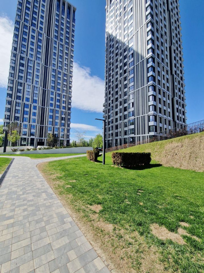 Продажа 2-комн квартиры на вторичном рынке Волоколамское шоссе, 81/2с3