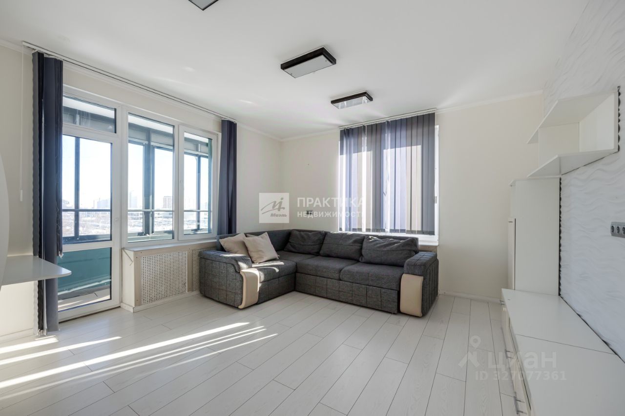 Продажа 2-комн квартиры на вторичном рынке Цимлянская улица, 3к1