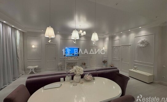 Продажа 3-комн квартиры на вторичном рынке улица Сергея Макеева