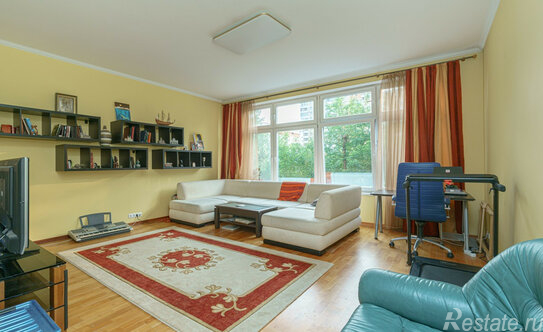 Продажа 2-комн квартиры на вторичном рынке Ленинский пр-кт,  д. 126