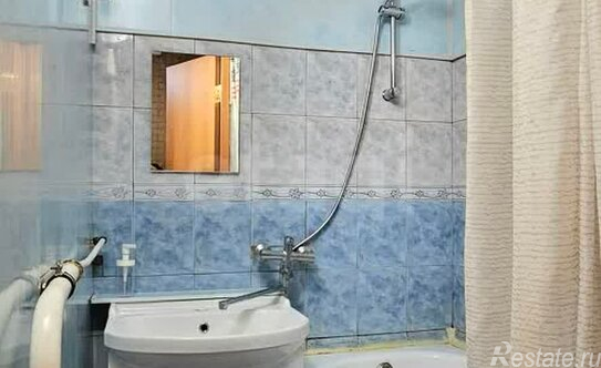 Продажа 1-комн квартиры на вторичном рынке улица Бабушкина,  д. 74 литГ