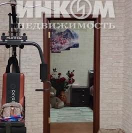 Продажа 4-комн квартиры на вторичном рынке бульвар Адмирала Ушакова,  д. 9
