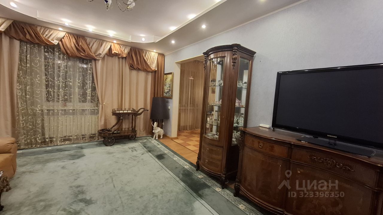 Продажа 3-комн квартиры на вторичном рынке улица Новаторов, 34К7