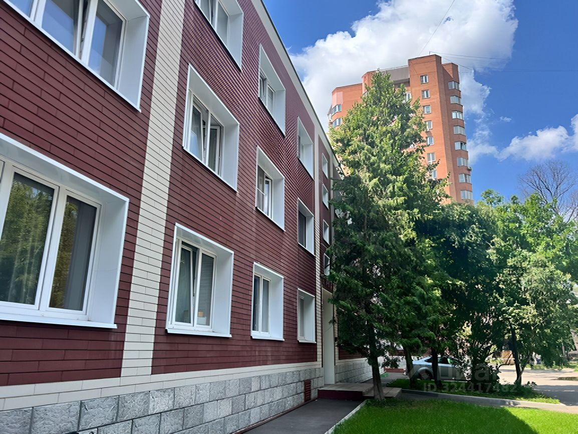 Продажа 1-комн квартиры на вторичном рынке улица Короленко,  д. 5А