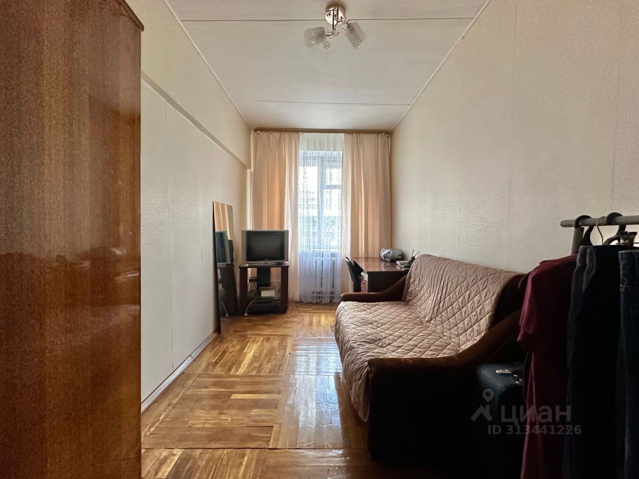 Продажа 3-комн квартиры на вторичном рынке Большая Остроумовская улица, 17