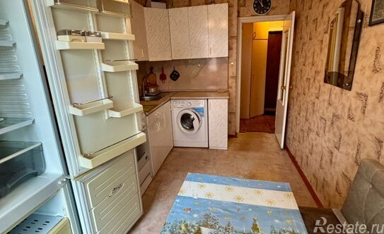 Продажа 1-комн квартиры на вторичном рынке ул Авиационная,  д. 74,  к. 2