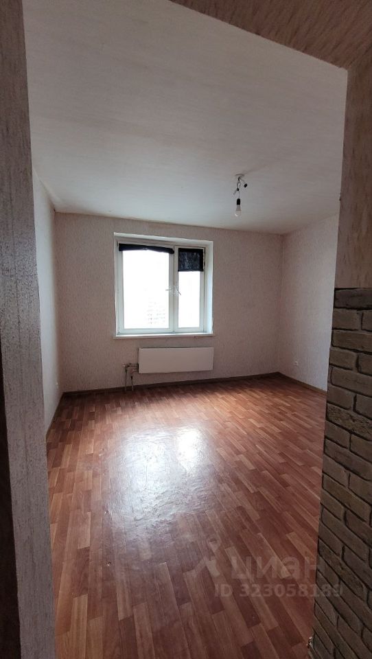 Продажа 2-комн квартиры на вторичном рынке Синявинская улица, 11к12