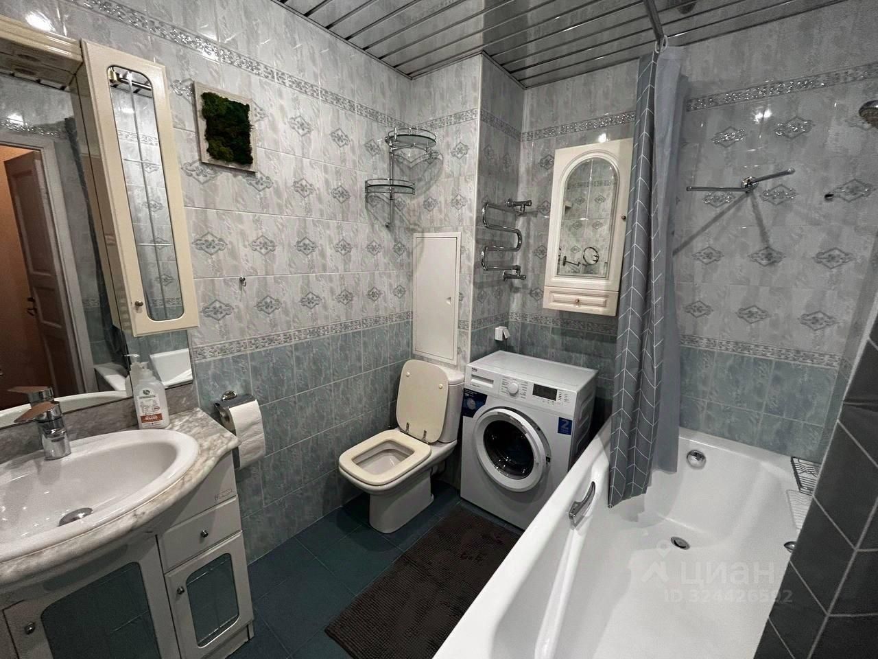 Аренда 3-комн квартиры на вторичном рынке Сиреневый бульвар, 71К2