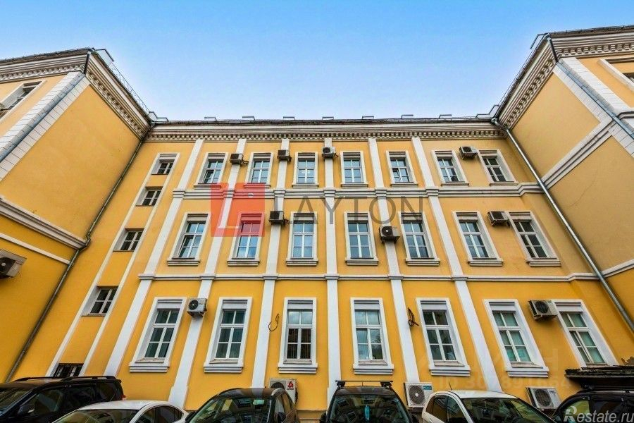 Продажа отдельного здания Кожевнический 1-й пер,  д. 8