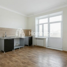 Продажа 2-комн квартиры на вторичном рынке Новорязанская улица,  д. 16/11