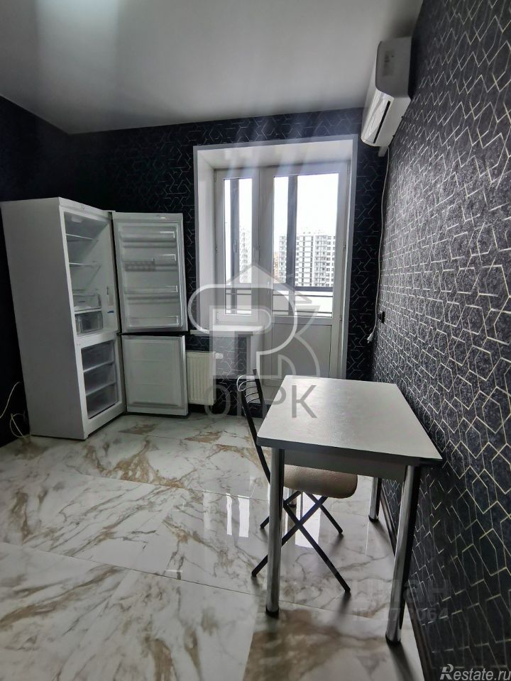 Продажа 1-комн квартиры на вторичном рынке Железнодорожный, Безымянная улица,  д. 2