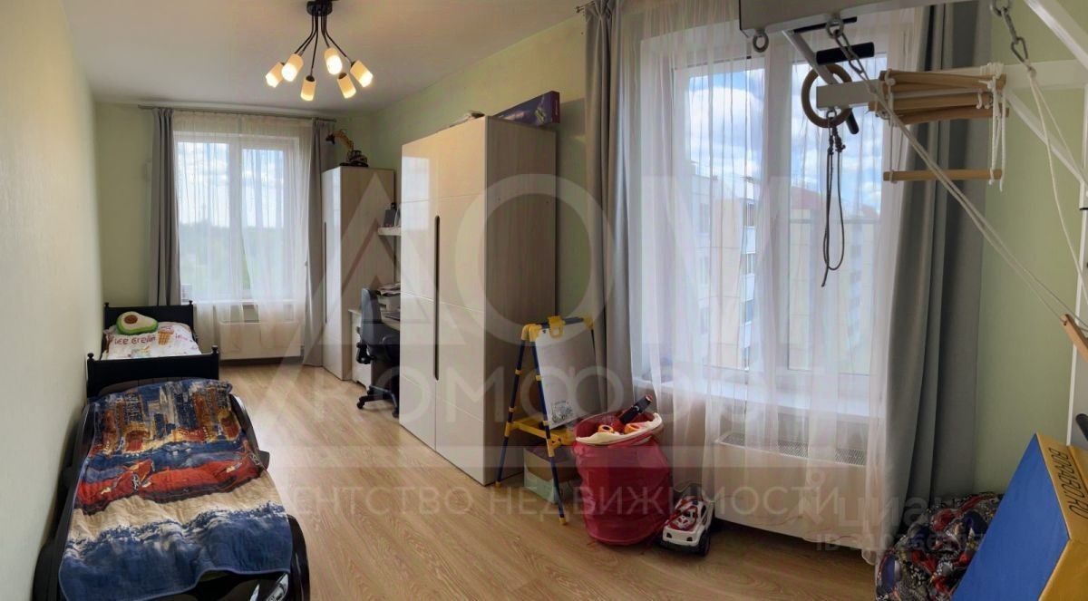 Продажа 2-комн квартиры на вторичном рынке Приозерск, улица Суворова, 40