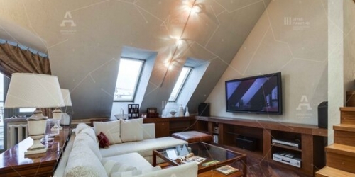 4-комн квартира Шамшева улица,  д. 14