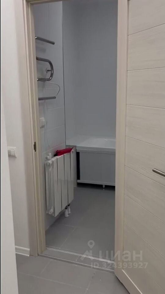 Продажа 2-комн квартиры на вторичном рынке проезд Досфлота, 2А