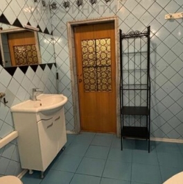 Продажа 3-комн квартиры на вторичном рынке Афанасьевский Б. пер,  д. 11-13