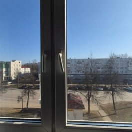 Продажа 1-комн квартиры на вторичном рынке Кингисепп, ул Воровского,  д. 17