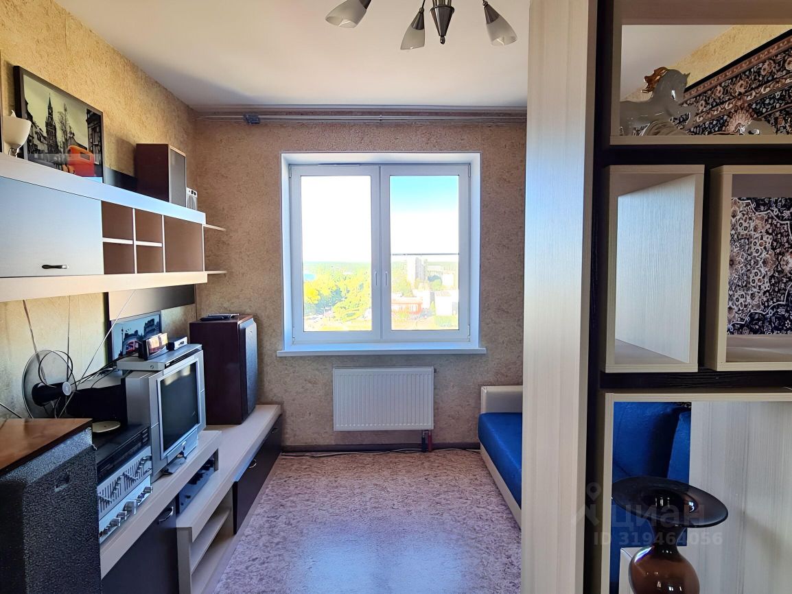 Продажа 1-комн квартиры на вторичном рынке Кировск, Набережная улица, 19