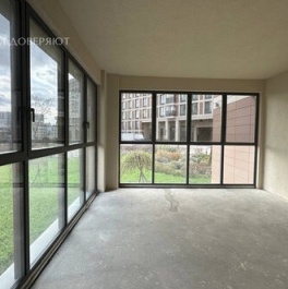 Продажа 3-комн квартиры на вторичном рынке Петровский пр-кт,  д. 24 к2