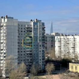 Продажа 2-комн квартиры на вторичном рынке улица Кораблестроителей,  д. 35 к1