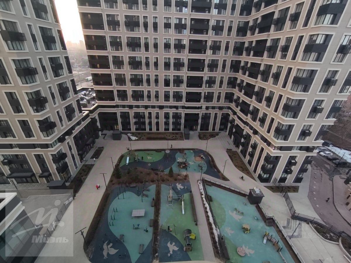 Аренда 2-комн квартиры на вторичном рынке Дегунинская улица,  д. 7