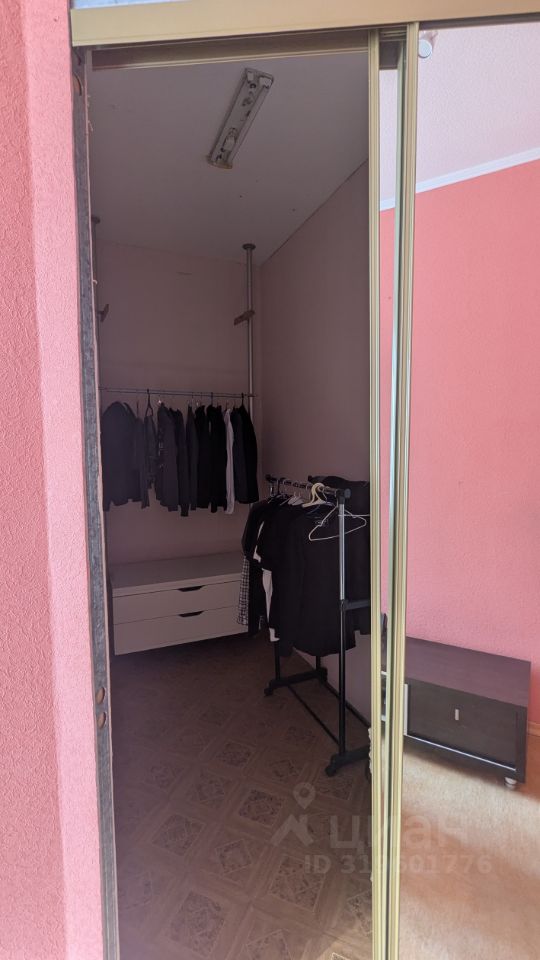 Продажа 3-комн квартиры на вторичном рынке Климовск мкр, улица Заводская,  д. 6