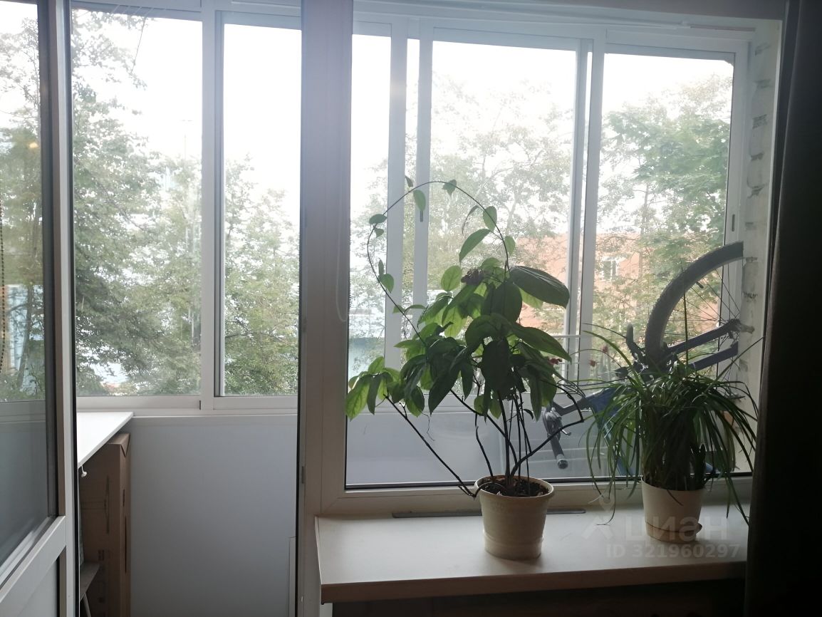 Продажа 1-комн квартиры на вторичном рынке улица Шателена, 20