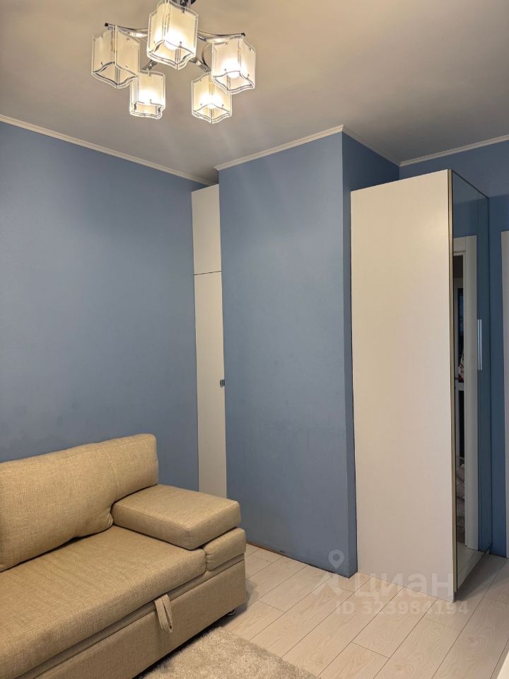 Аренда 2-комн квартиры на вторичном рынке улица Русановская, 17к2