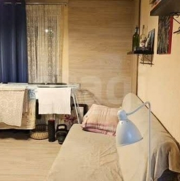 Продажа 1-комн квартиры на вторичном рынке Октябрьская наб,  д. 122 к1