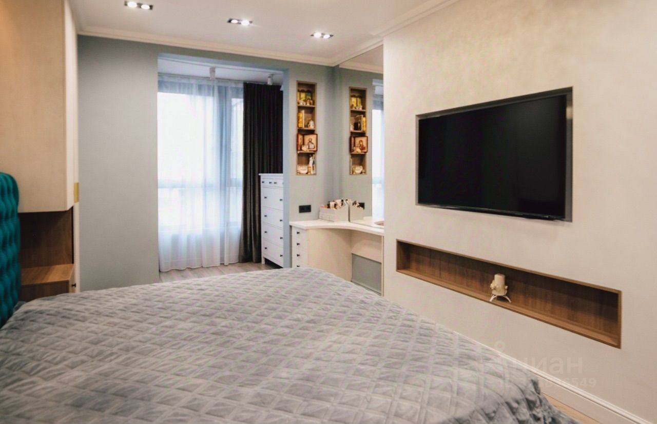 Продажа 2-комн квартиры на вторичном рынке проспект Героев, 30