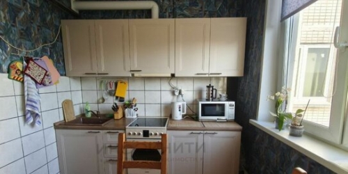 3-комн квартира Череповецкая улица,  д. 24