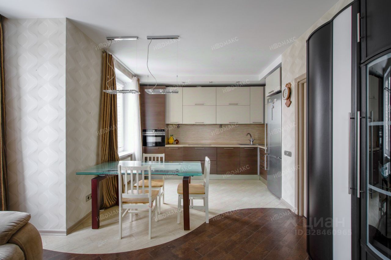 Продажа 2-комн квартиры на вторичном рынке Выборгское шоссе, 17к1