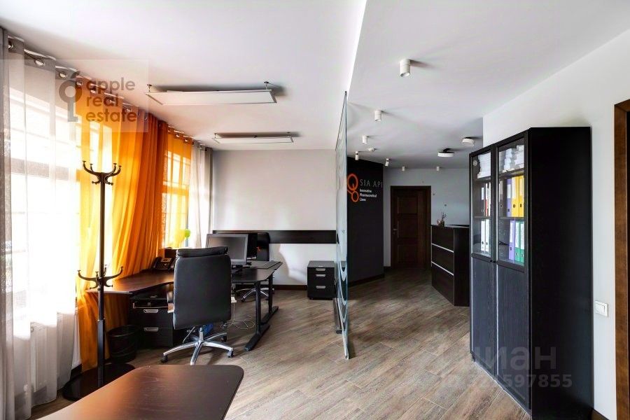 Продажа 6-комн квартиры на вторичном рынке Летная улица, 99С3