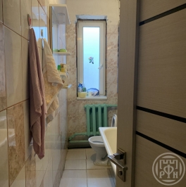 Продажа комнаты Ломоносов г., Ломоносова ул. ,  д. 12