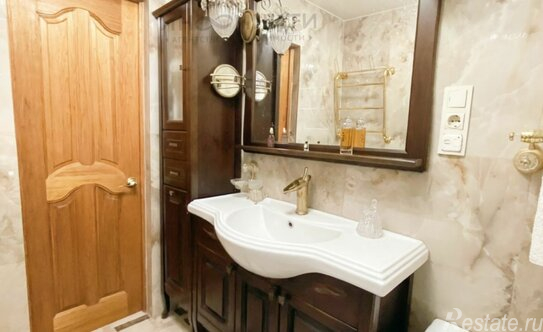 Продажа 3-комн квартиры на вторичном рынке улица Намёткина