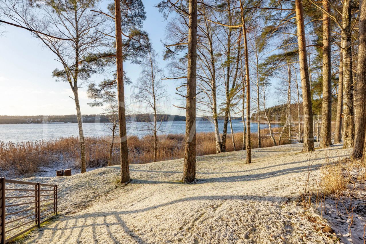 Продажа дома пос. Портовое, улица Береговая, 10