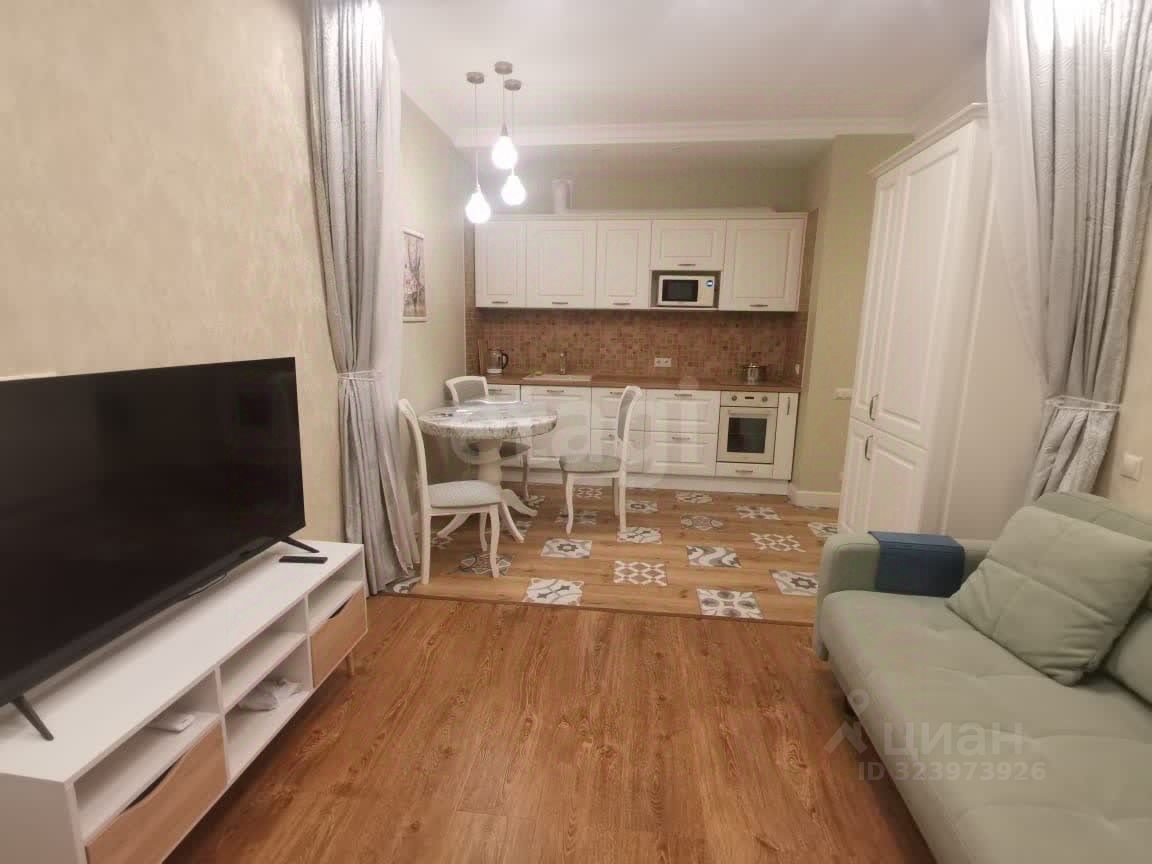 Аренда 1-комн квартиры на вторичном рынке Ореховый бульвар, 24к2