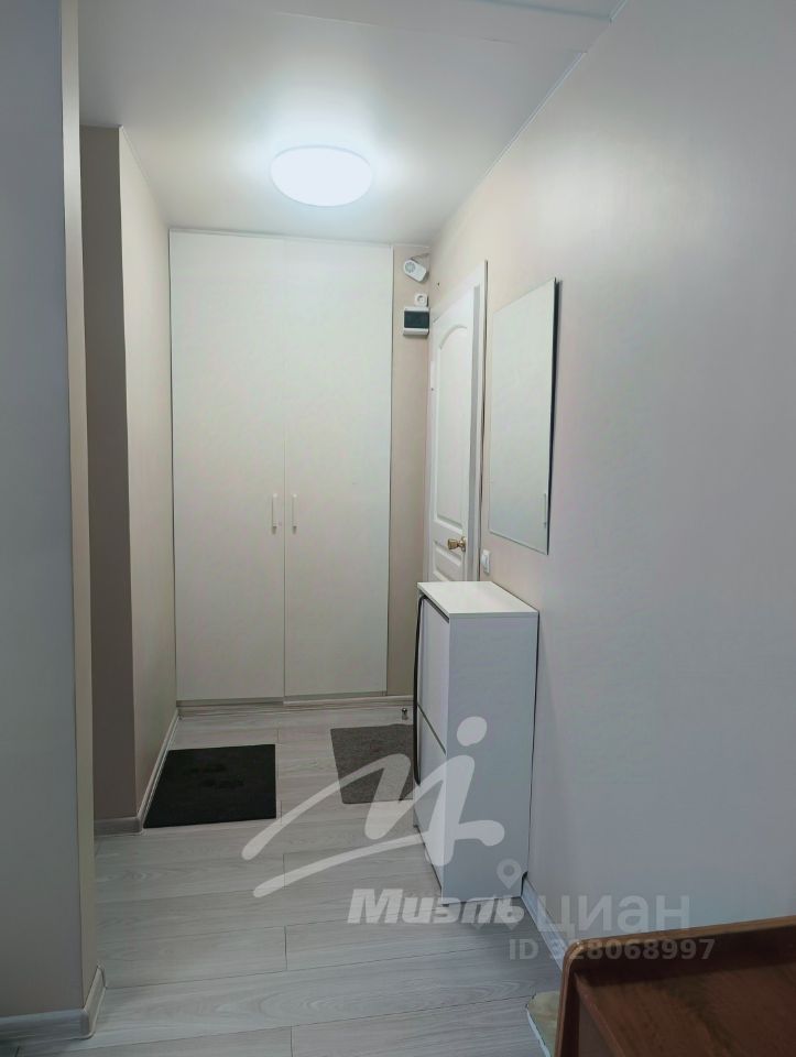 Аренда 1-комн квартиры на вторичном рынке Шенкурский проезд,  д. 8Б