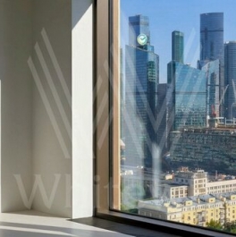 Продажа 4-комн квартиры на вторичном рынке Поклонная улица,  д. 9