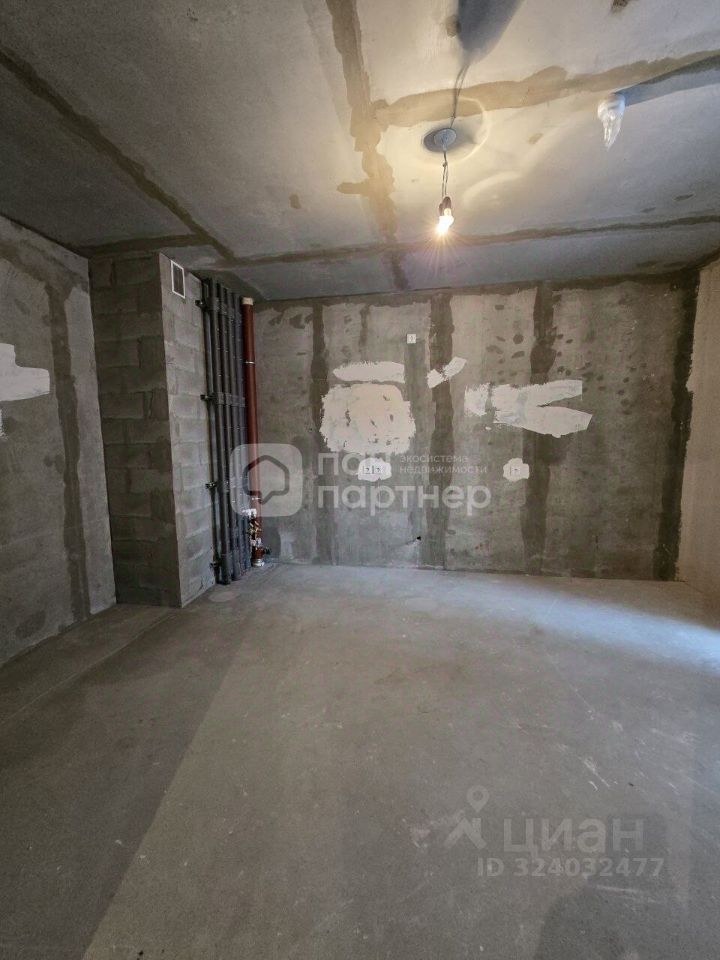 Продажа 2-комн квартиры на вторичном рынке улица Среднерогатская, 13к1