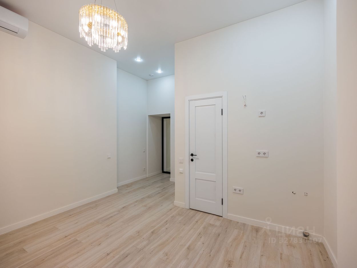 Продажа студии Страстной бульвар, 4С4