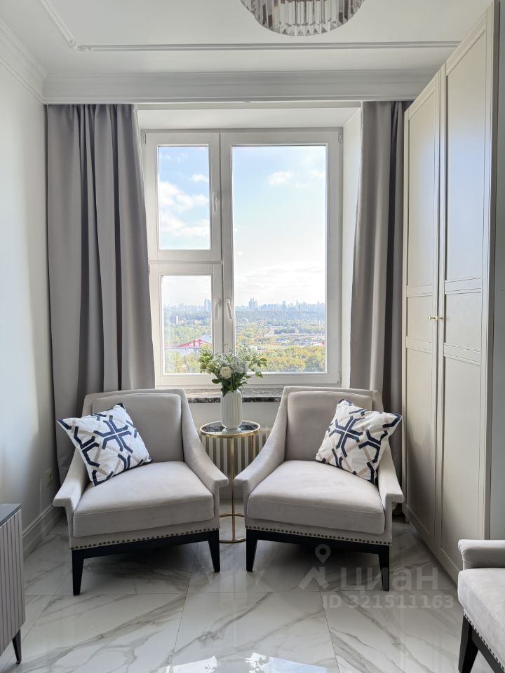 Продажа 2-комн квартиры на вторичном рынке Карамышевская набережная, 34