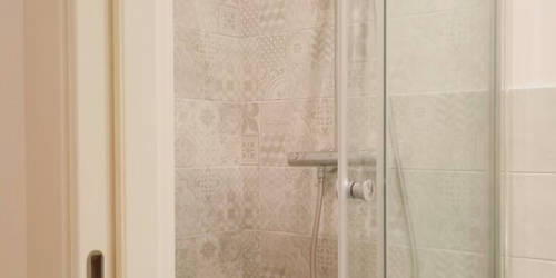 4-комн квартира Лахтинская улица,  д. 25Б