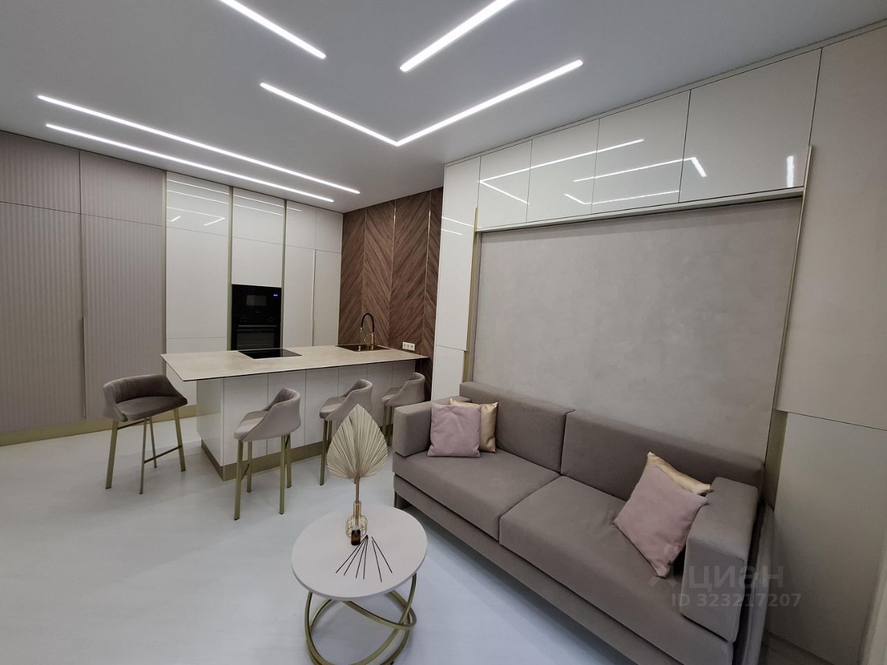 Продажа 2-комн квартиры на вторичном рынке Большая Филевская улица, 3к3