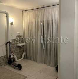 Продажа 6-комн квартиры на вторичном рынке Родионовская улица,  д. 17