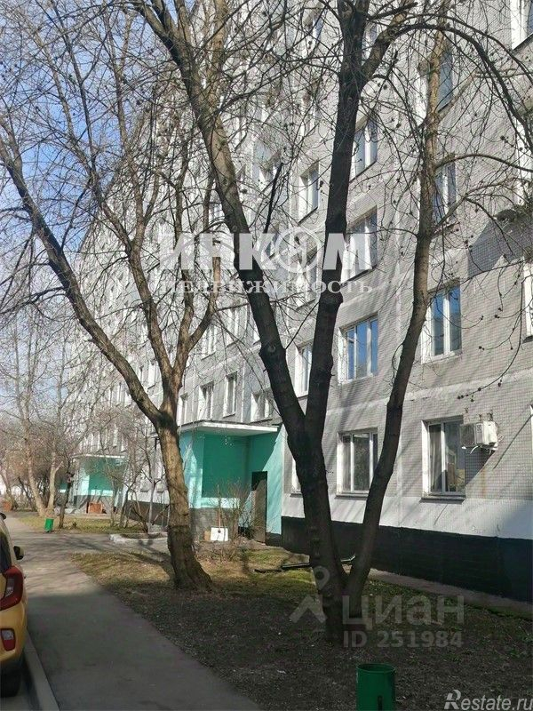 Продажа 3-комн квартиры на вторичном рынке Магаданская улица,  д. 1