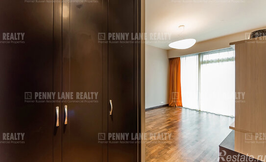 Продажа 4-комн квартиры на вторичном рынке Пресненская набережная