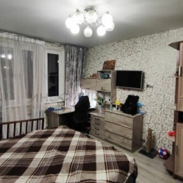 Продажа 2-комн квартиры на вторичном рынке улица Александры Монаховой,  д. 109 к3