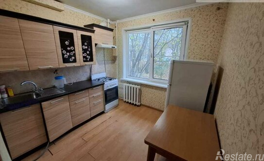 Продажа 1-комн квартиры на вторичном рынке Старый Городок, Почтовая улица,  д. 10