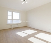 Продать Квартиры вторичка Есенинский б-р  1/26 